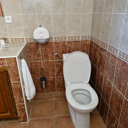 D'hotes A Petre Frühstückspension Entrevennes