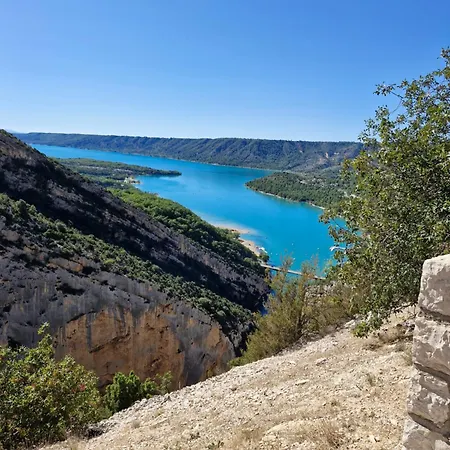 Frühstückspension D'hotes A Petre 3*