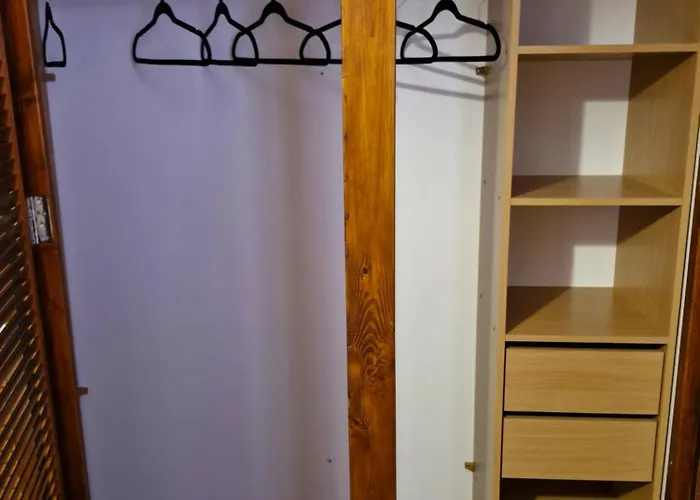 D'hotes A Petre Bed & Breakfast