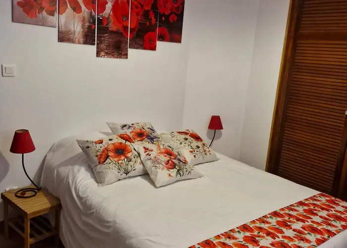 D'hotes A Petre Bed & Breakfast